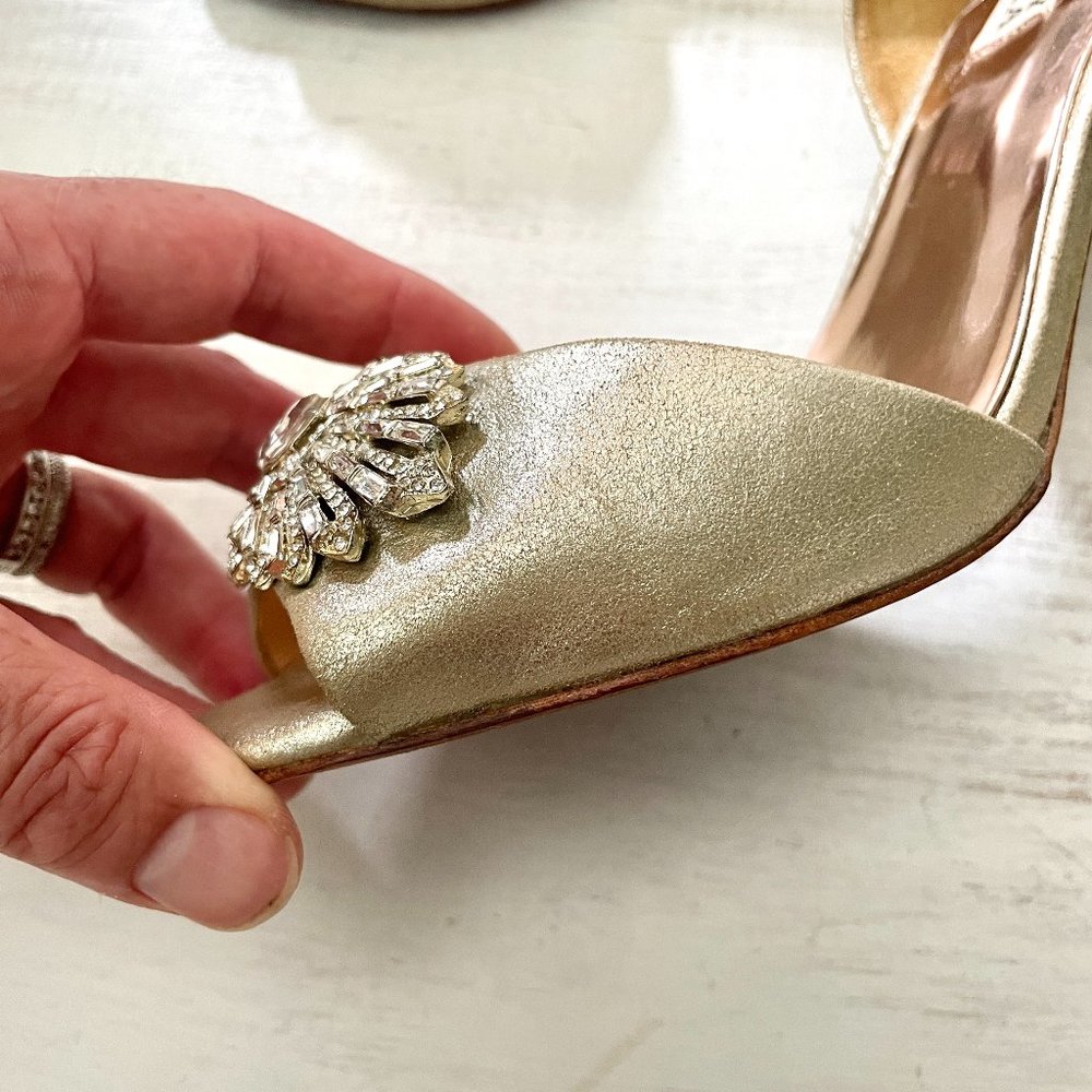 Badgley Mischka Champagne D'Orsay Peep Toe Heels with Rhinestones Size 8 - Picture 9 of 13